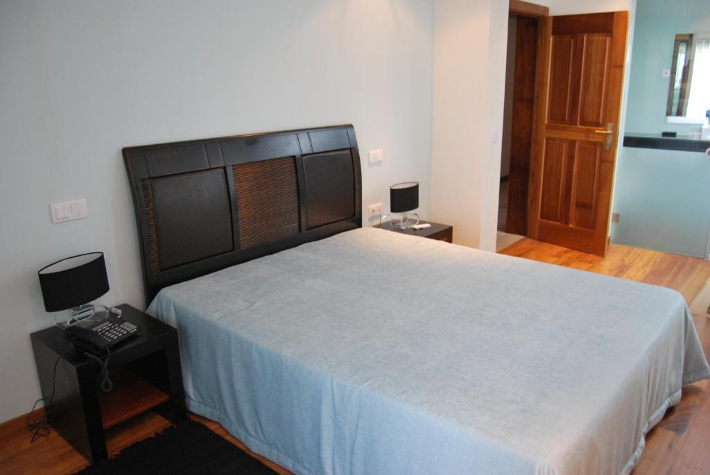 Hotel Casa Dos Pocos Vilar Torpim Habitación foto